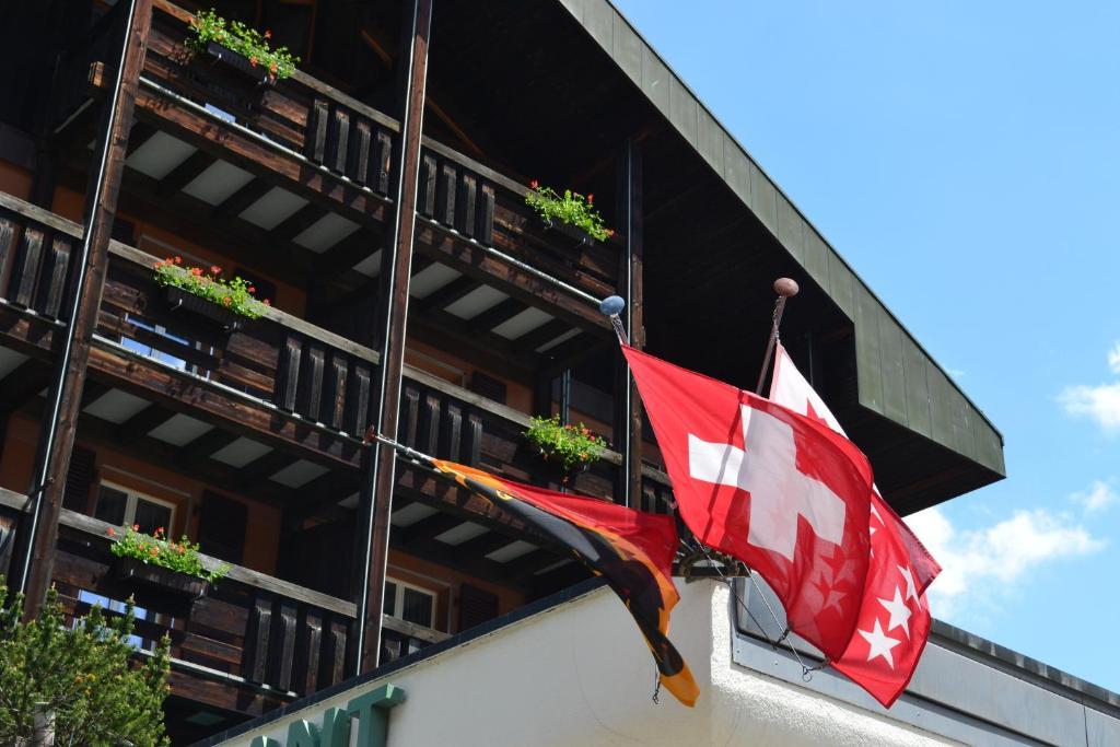 Bluemlisalp Hotel Kandersteg Kültér fotó